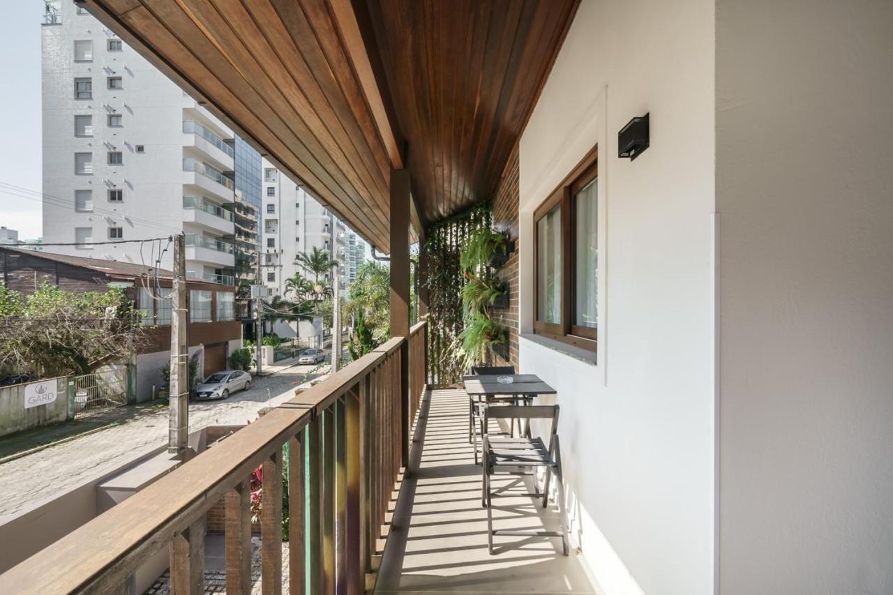 Banzai Brava Suites Итажаи Экстерьер фото