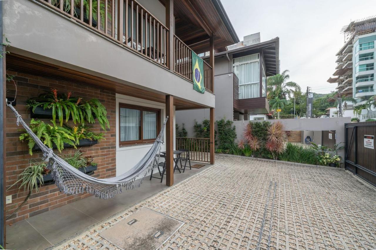 Banzai Brava Suites Итажаи Экстерьер фото