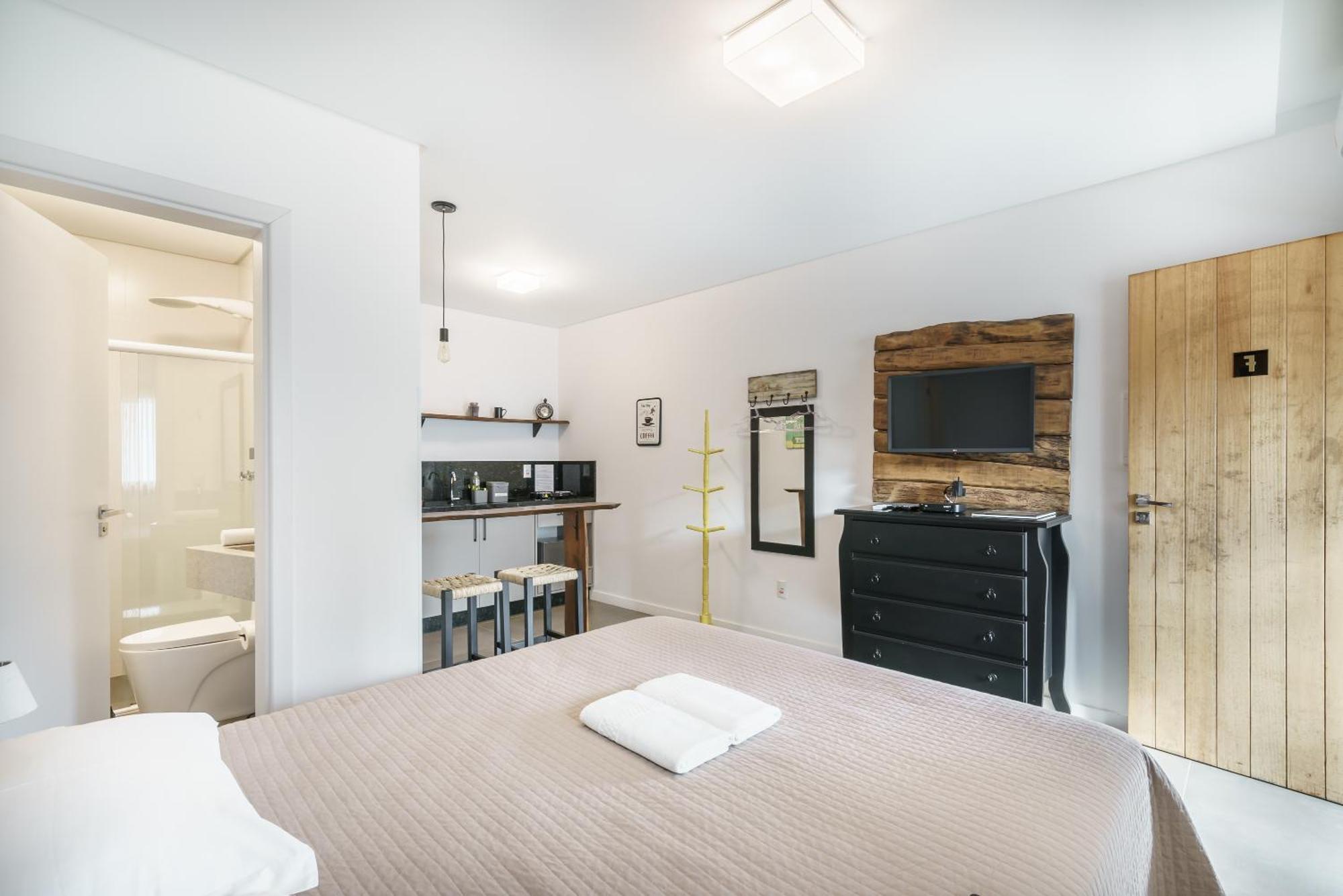 Banzai Brava Suites Итажаи Экстерьер фото