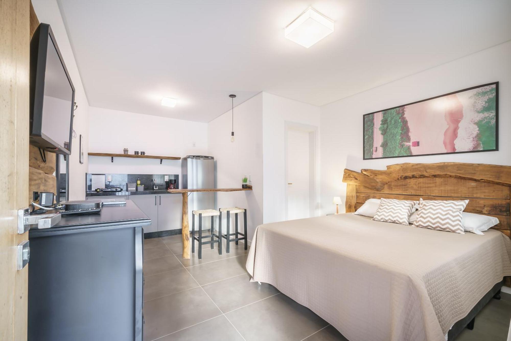 Banzai Brava Suites Итажаи Экстерьер фото